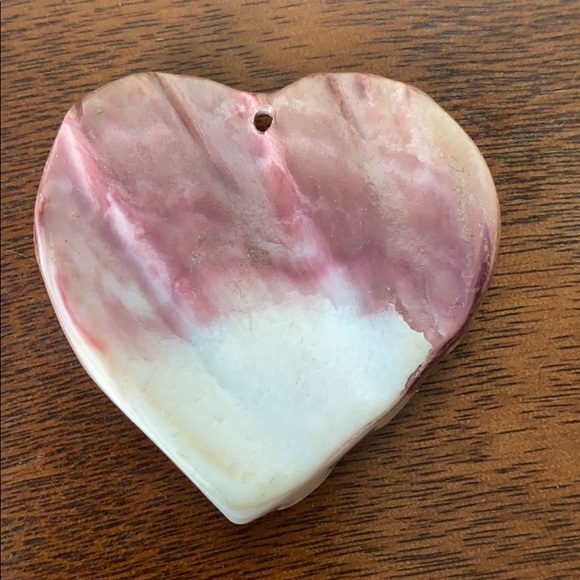 Unique Shell Pendant Lot - Picture 3 of 5